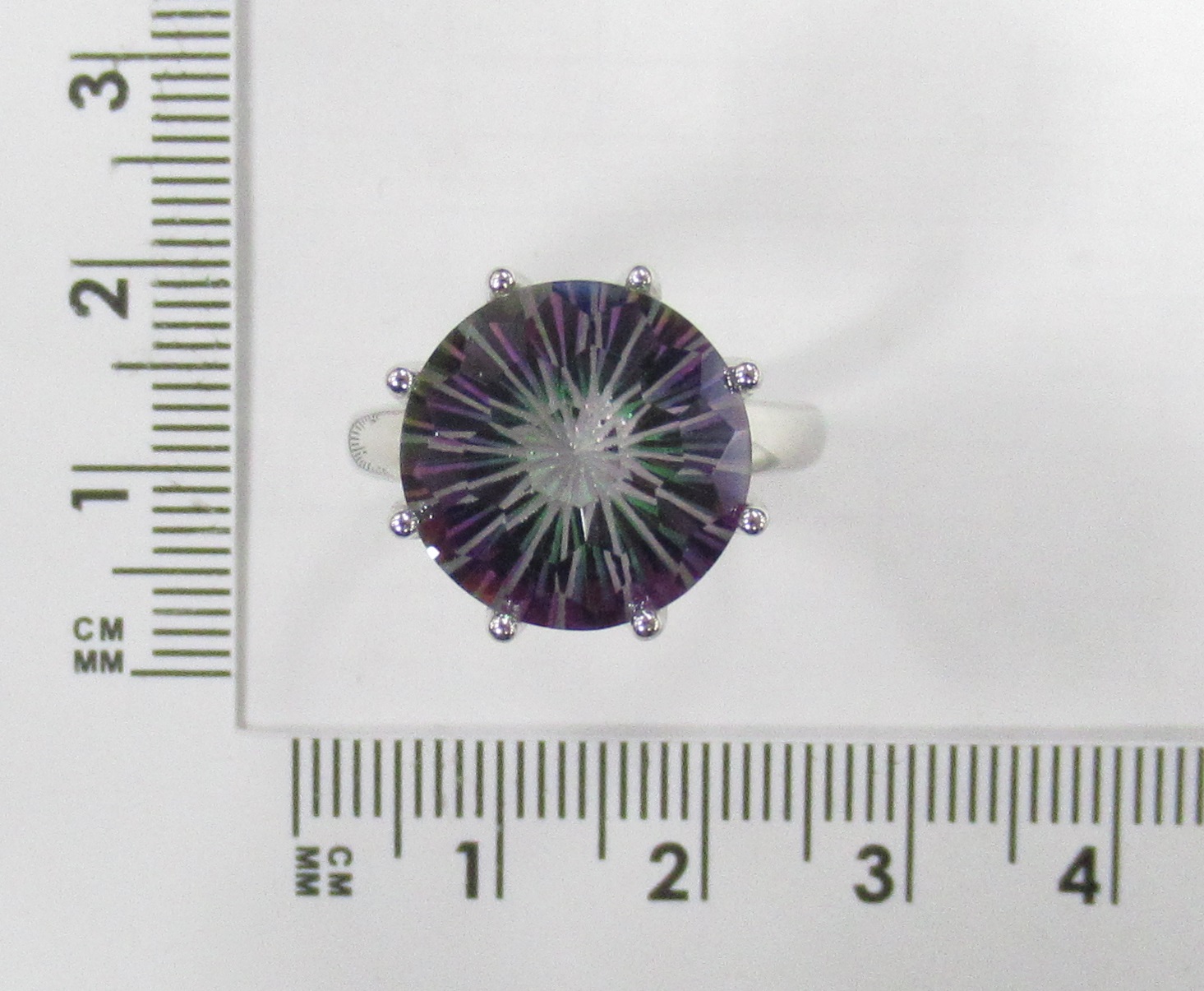 Серебряное кольцо 925 пробы; вставки 1 Топаз Мистик;